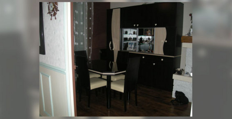 Salle à manger complète 2 tons, portes en 